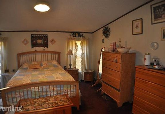 Guy Ct. Bedroom1