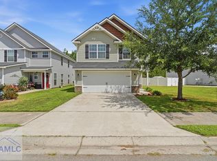 223 Grandview Dr, Hinesville, GA 31313