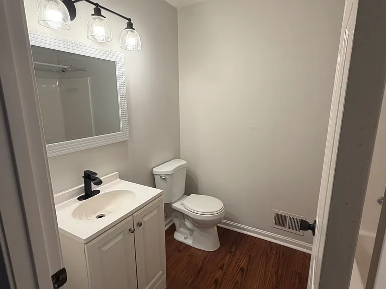 4729 Ferrer Way — Photo 8