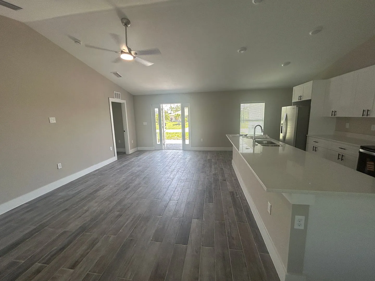 New Construction 4/2 Ready for occupancy — Photo 3