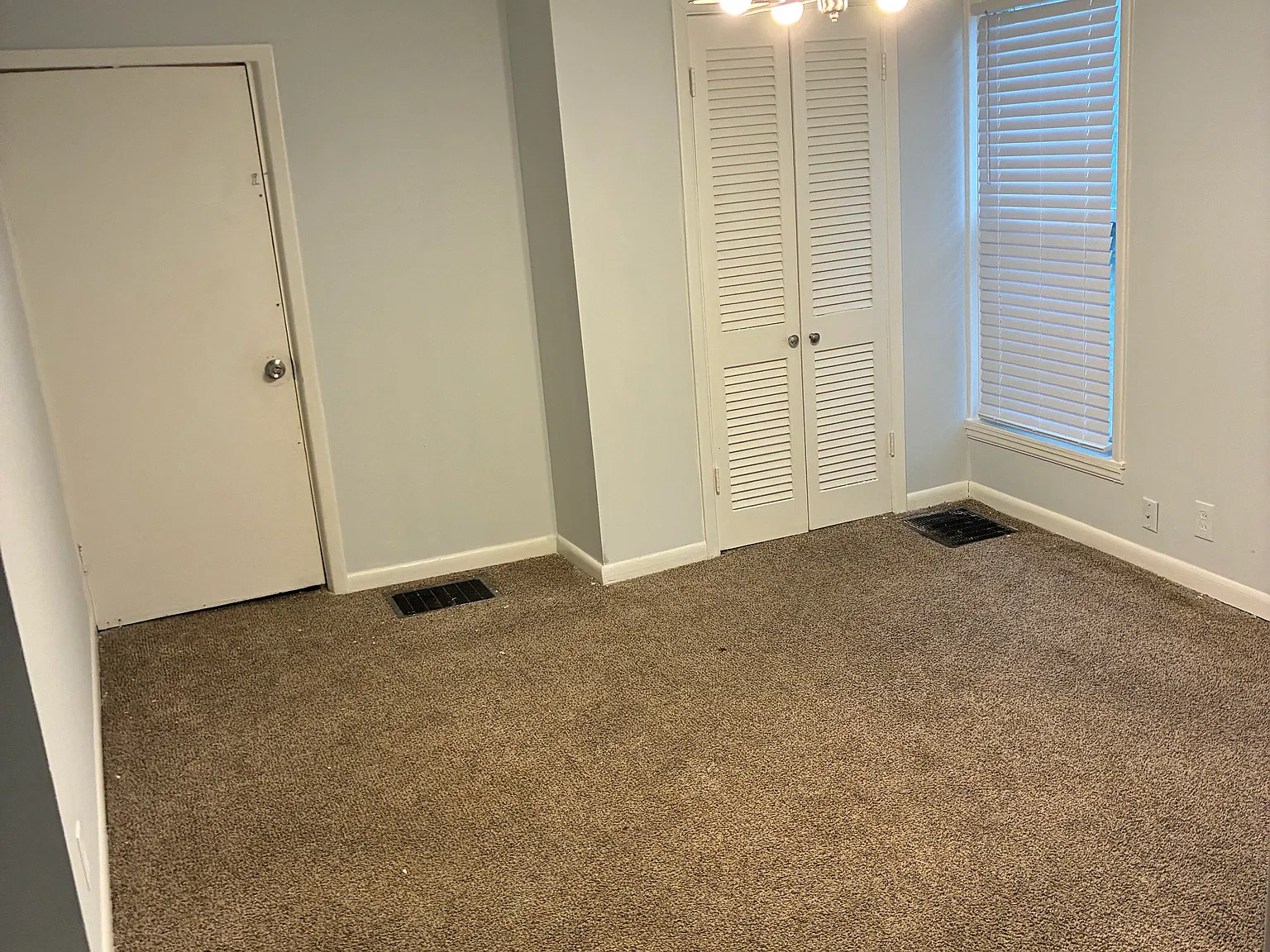 3 bed, $1,595 — Photo 3