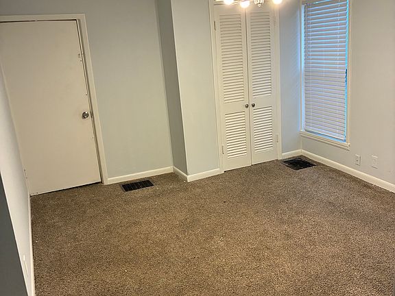 3rd image of 3064 Hull Ave APT 1