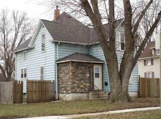 828 Forest Ave, Waterloo, IA 50702