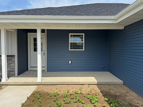 2nd image of 3515 Pickard Dr