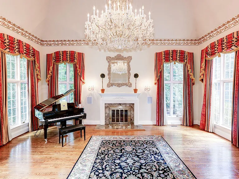 10912 Martingale Ct — Photo 6