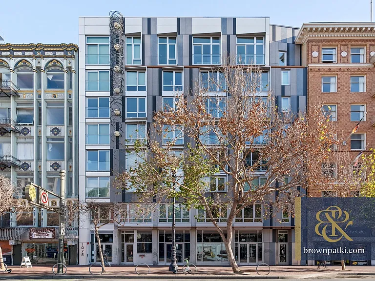 1075 Market St #807 — Photo 2