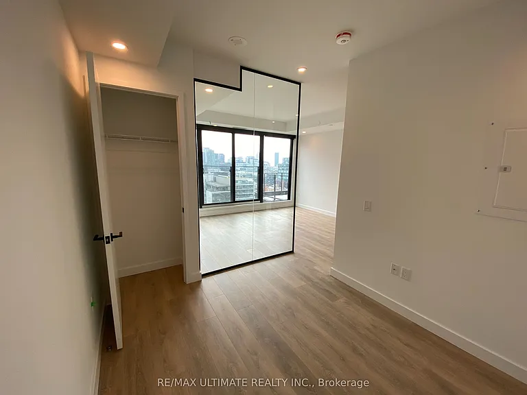 505 Richmond St W #1220 — Photo 8