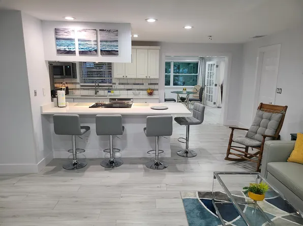 1140 Rainbow Dr, Naples, FL 34104