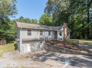 3879 Lake Ct, Marietta, GA 30066