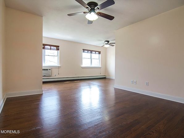 26 Windsor Terrace #E, Freehold, NJ 07728