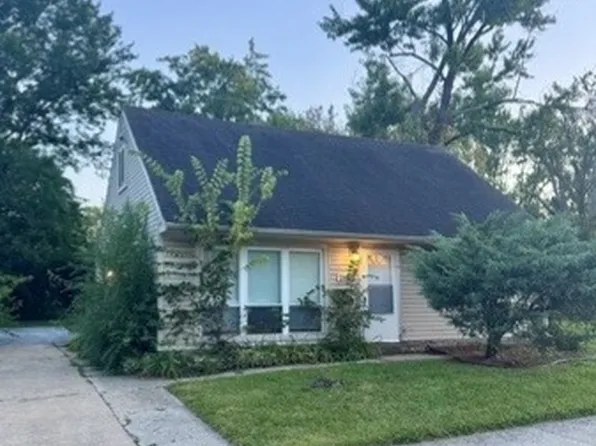 245 Allegheny St, Park Forest, IL 60466