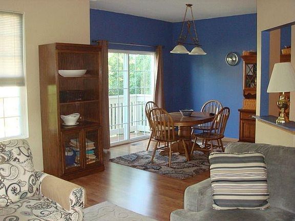 4th image of 1001 Ellsworth Dr