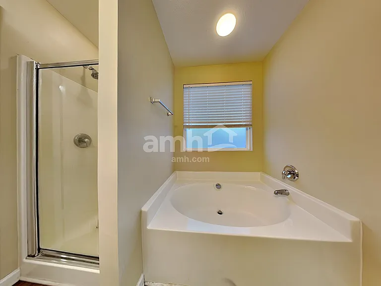 15522 Rathangan Dr — Photo 15