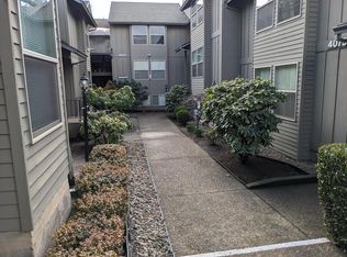 4075 SW 107th Ave APT 19, Beaverton, OR 97005