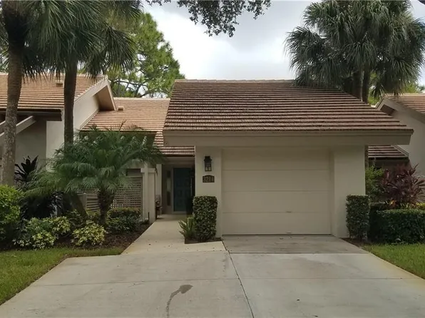 3214 Sandleheath #64, Sarasota, FL 34235