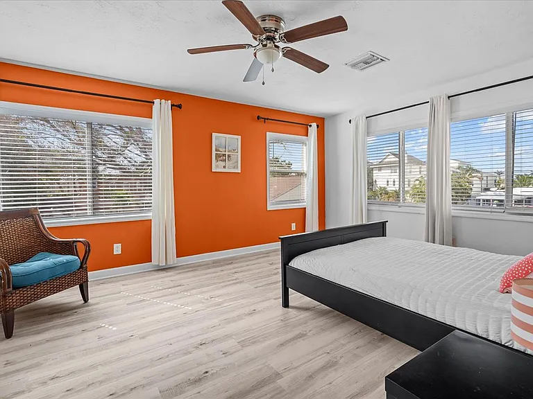 Master bedroom with queen sized bed