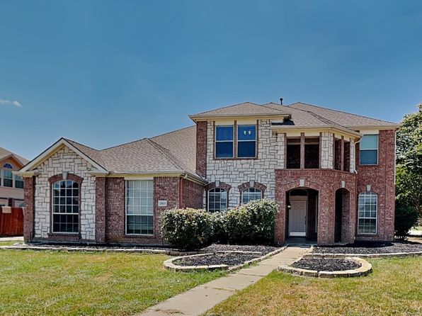 2815 Saint Maria Dr