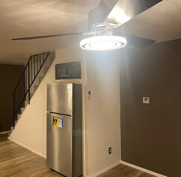 274 W National Rd — Photo 1