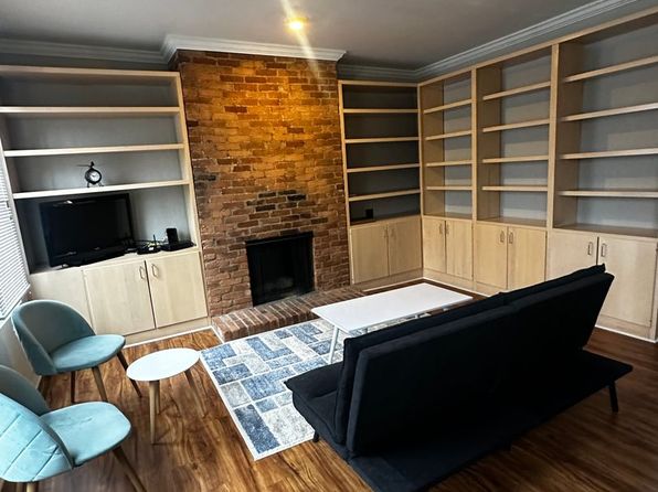 729 S Aiken Ave FLOOR 2