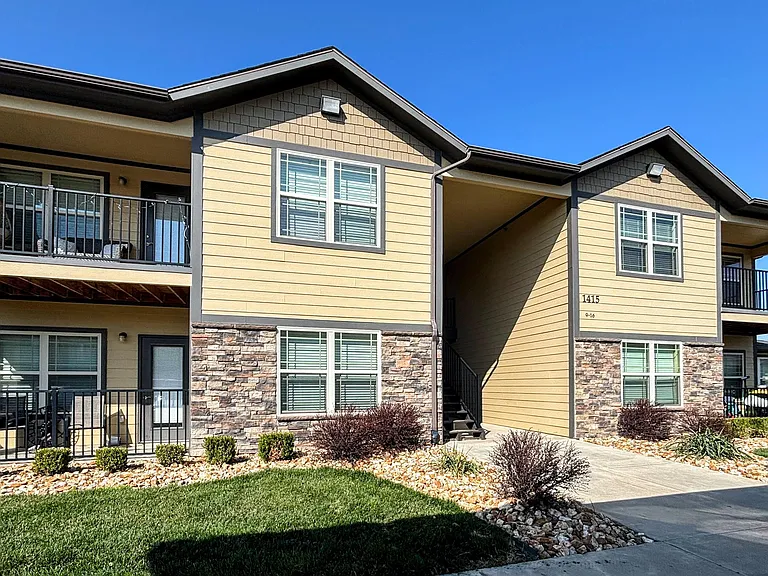 1411 Genesis Dr #6 — Photo 1