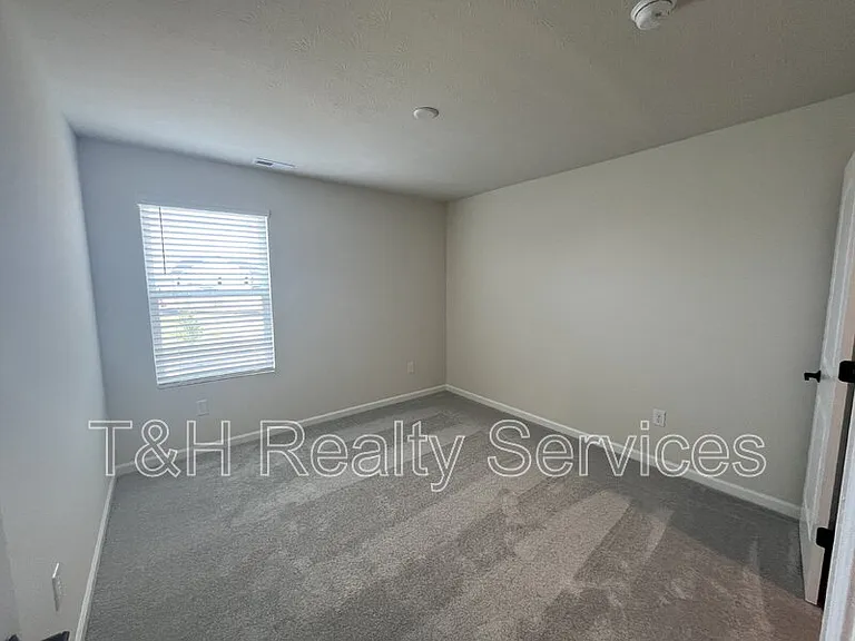 13132 Himalaya Cir — Photo 10