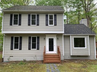 2317 Arrowood Rd, Midlothian, VA 23112