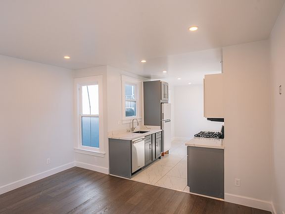 3rd image of 1511 Golden Gate Ave APT 7