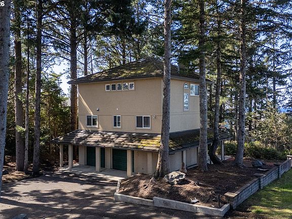 4th image of 6095 Huckleberry Ln