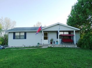 744 Branch Rd, Holts Summit, MO 65043