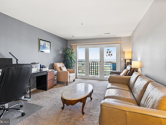 3rd image of 5217 Le Parc Dr APT 5