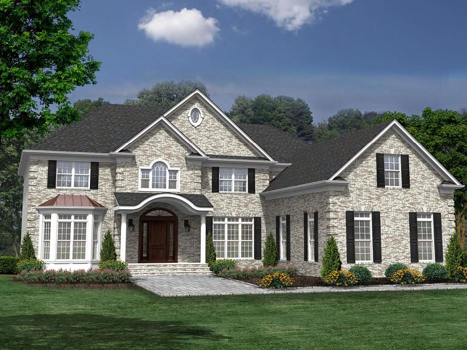 1st image of 39 Huntting Ln