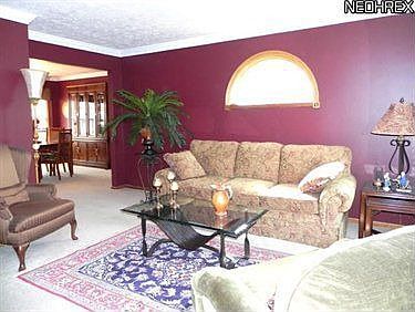 5th image of 719 Wedgewood Dr