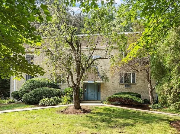 288 Swanson Rd Unit 202, Boxboro, MA 01719