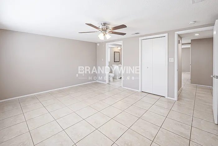 7815 Treasure Pointe Dr — Photo 11