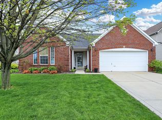6504 Amherst Way, Zionsville, IN 46077