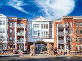 5605 E Henwood St SW #2305, Calgary, AB T3E7R2