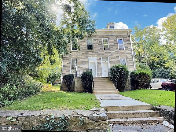 2nd image of 610 Old Wyomissing Rd