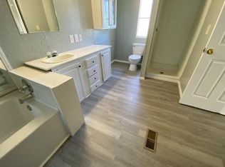 117 Leon, Bastrop, TX 78602