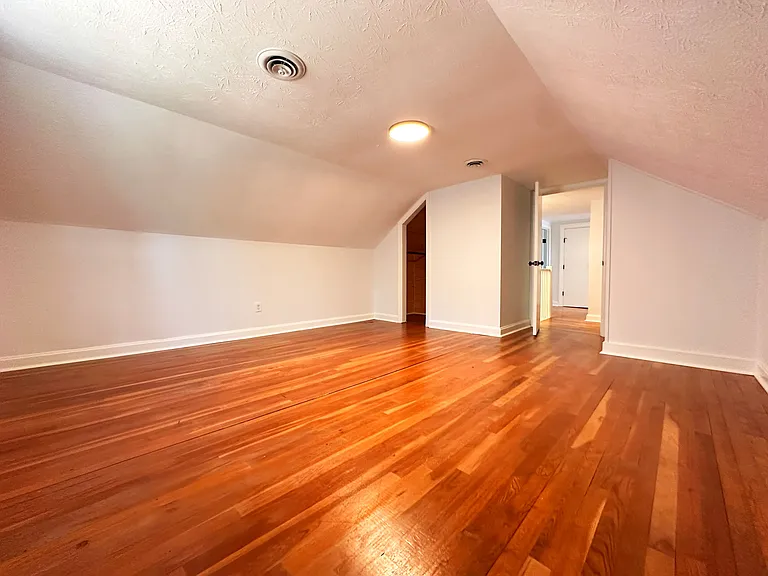2057 Lee Jackson Hwy — Photo 38
