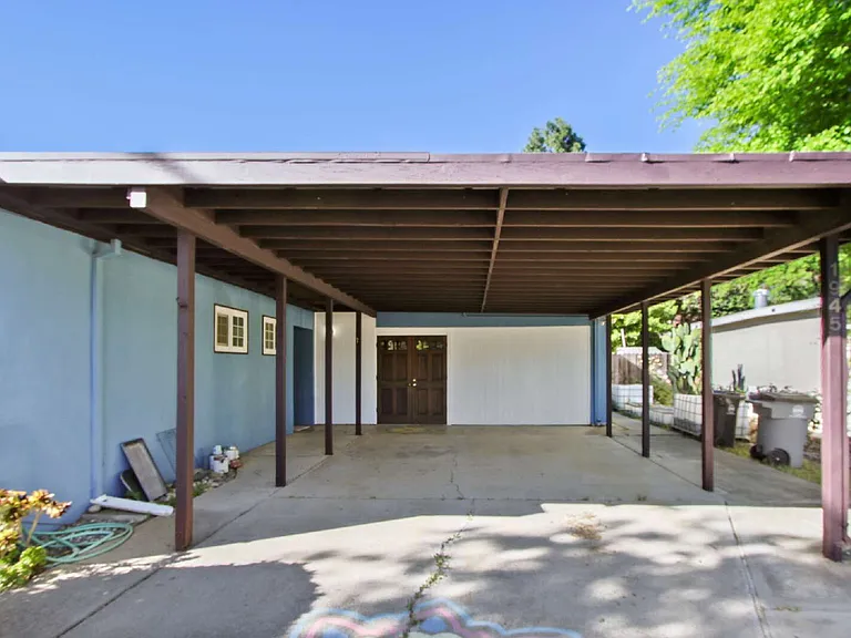 1945 Lehigh Dr — Photo 41