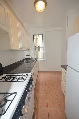 Rented by Avian Village Realty | media 9