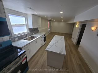 942 Ferndale Cres, Newmarket, ON L3Y 6B7
