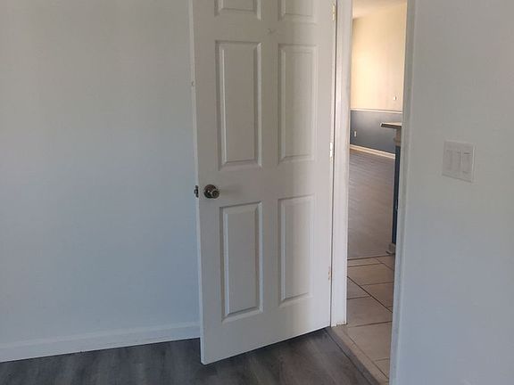 4th image of 4 Regis Ln #C318a1781