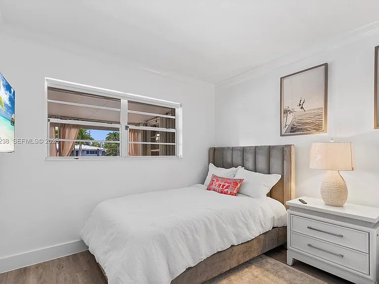 2207 NE 16th Ave — Photo 31