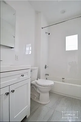 Rented by Grand & Co. | media 15