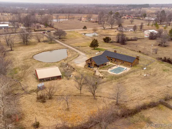 12981 S 267th Ave E, Coweta, OK 74429