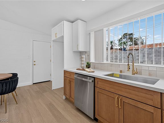 5th image of 433 N 23rd St