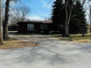 2129 Lynn St, Cahokia, IL 62206