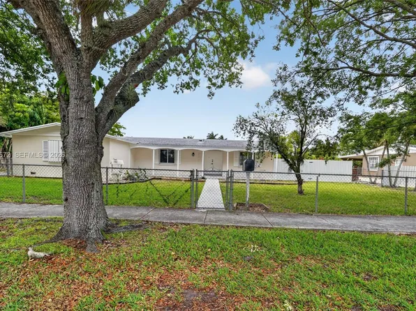 341 NW 15th St, Homestead, FL 33030