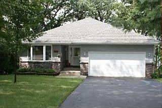 1st image of 224 Candlewick Dr SE